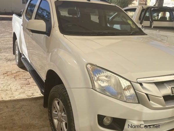 Used Isuzu Kb240 4x4 2015 Kb240 4x4 For Sale Omaruru Isuzu Kb240