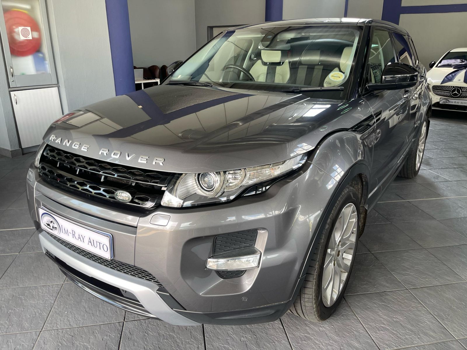 Land Rover Evoque 2.2 Sd4 Dynamic Coupe in Namibia