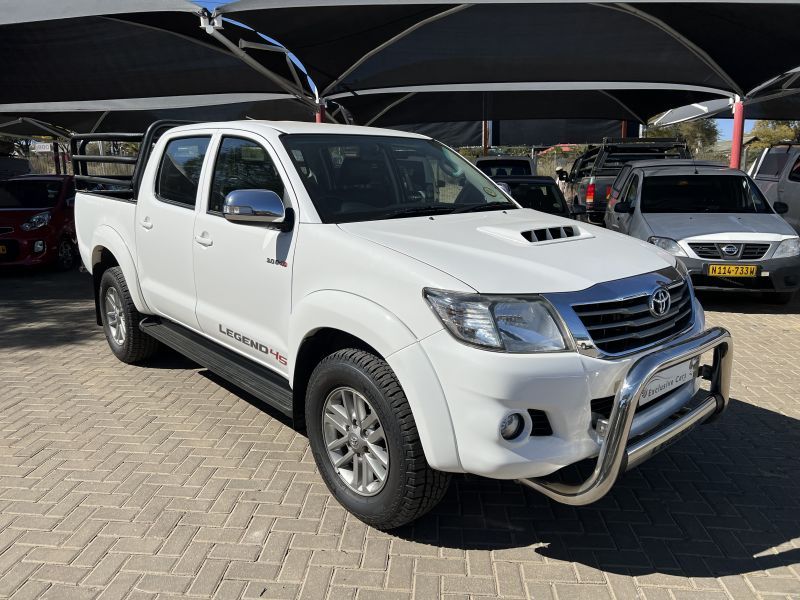 Toyota Hilux 3.0 D4D LEGEND 45 4X2 in Namibia