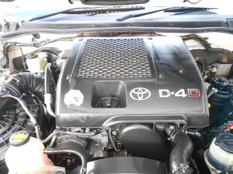 Used Toyota Hilux 3.0 D4D LEGEND 45 D/C 4X4 A/T | 2015 Hilux 3.0 D4D ...