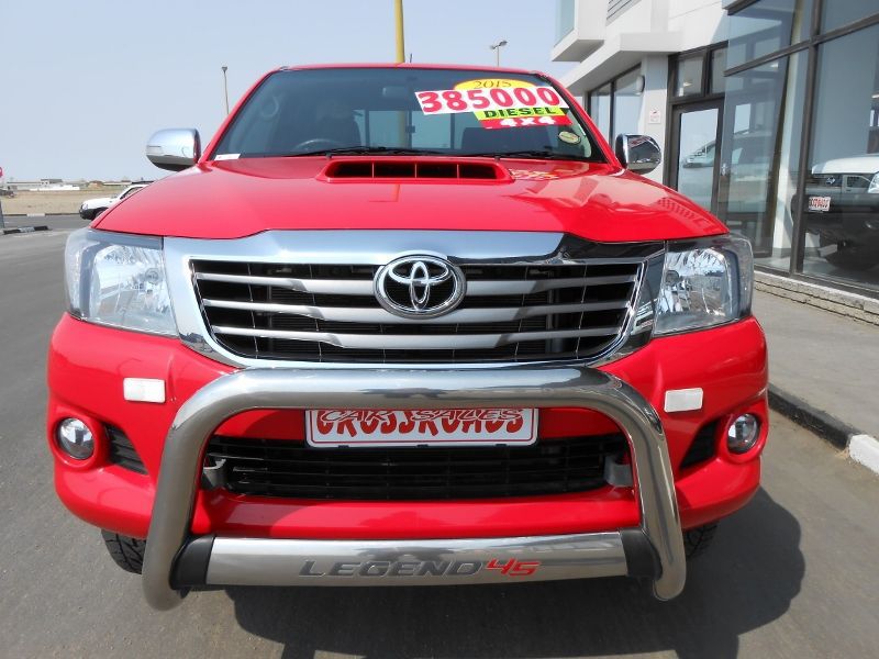 Toyota Hilux 3.0 D4D Legend 45 X/Cab 4x4 in Namibia