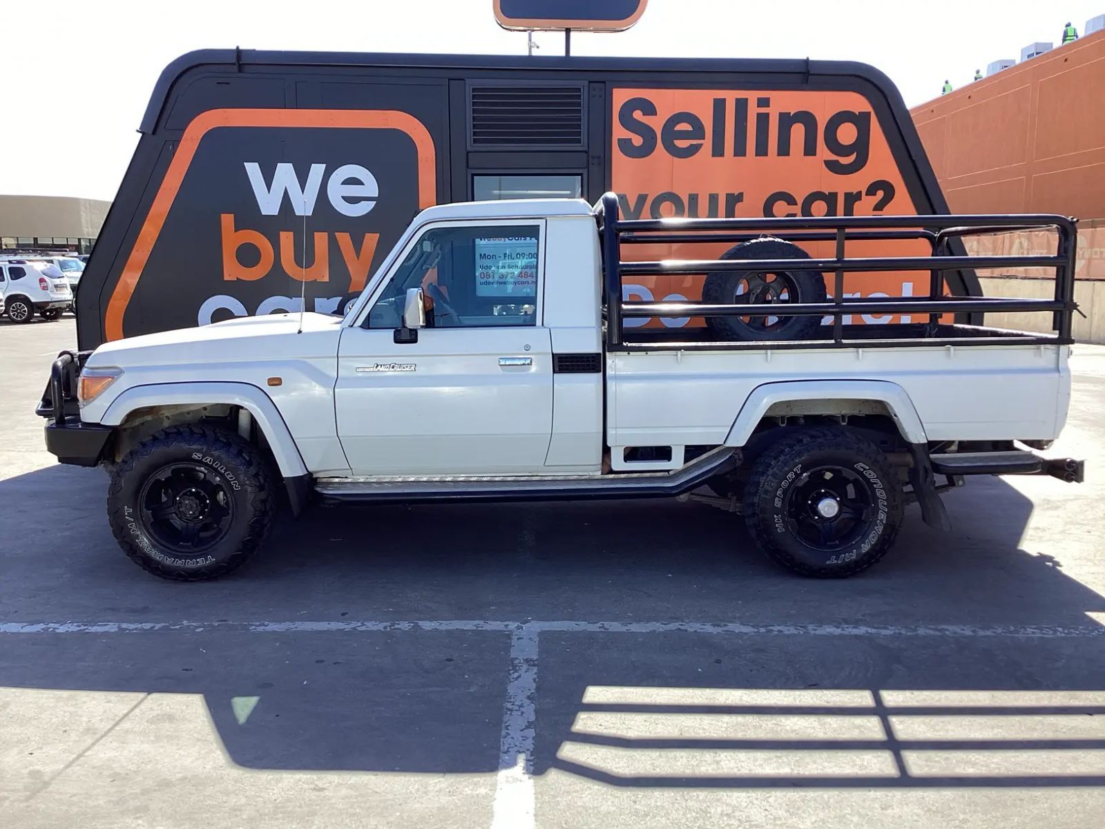 Toyota Land Cruiser 79 4.5d LX V8 S/C P/U in Namibia