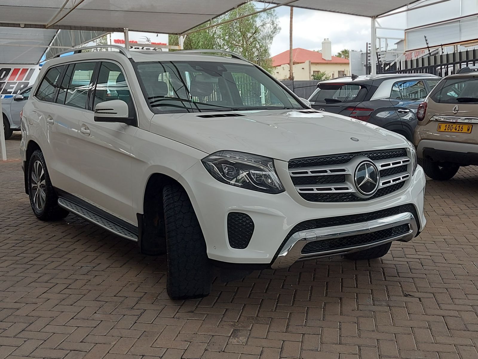 Mercedes-Benz GLS 350CDI V6 in Namibia