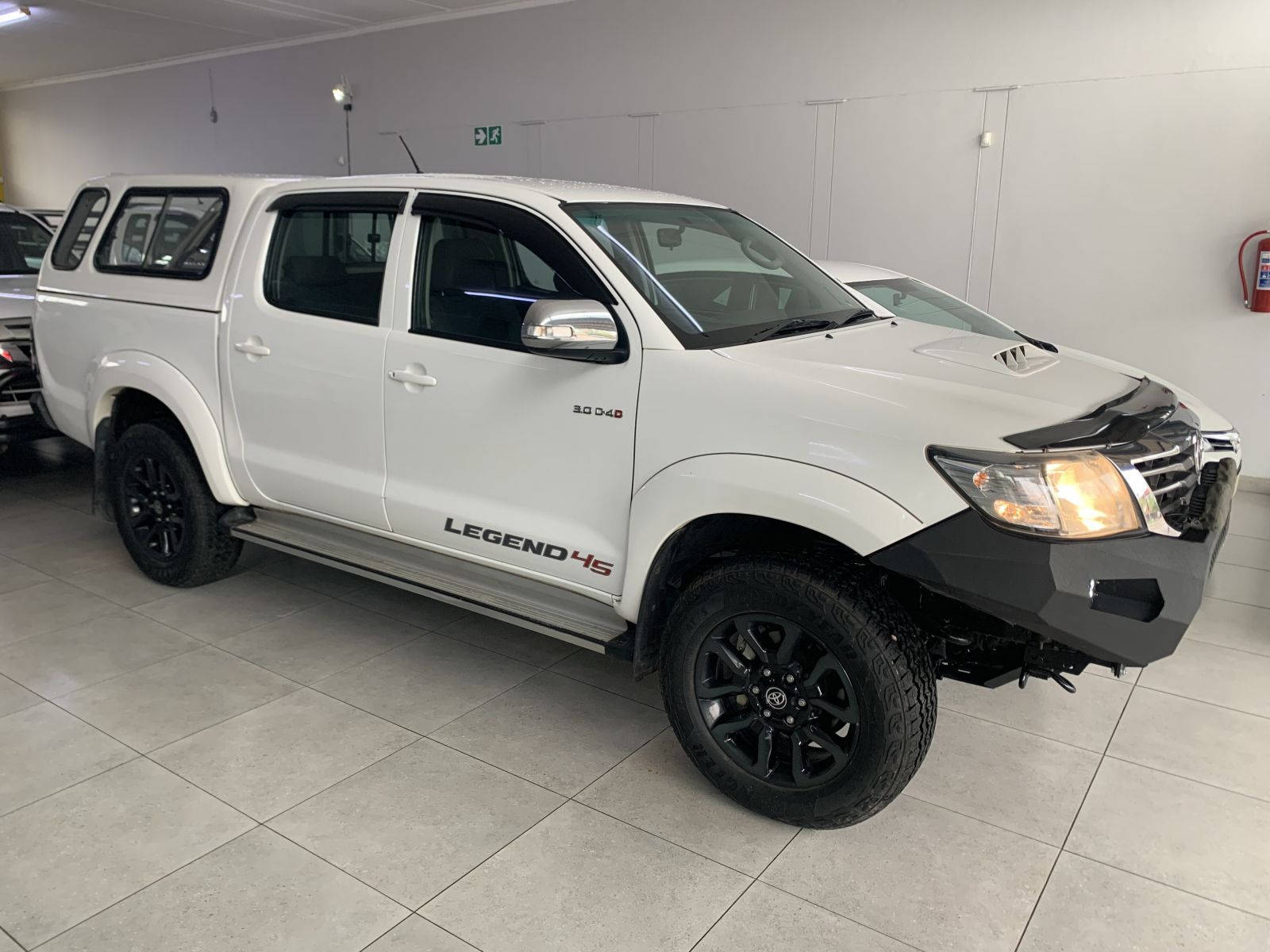 Toyota HILUX LEGEND 45 D/CAB 4X4 A/T in Namibia