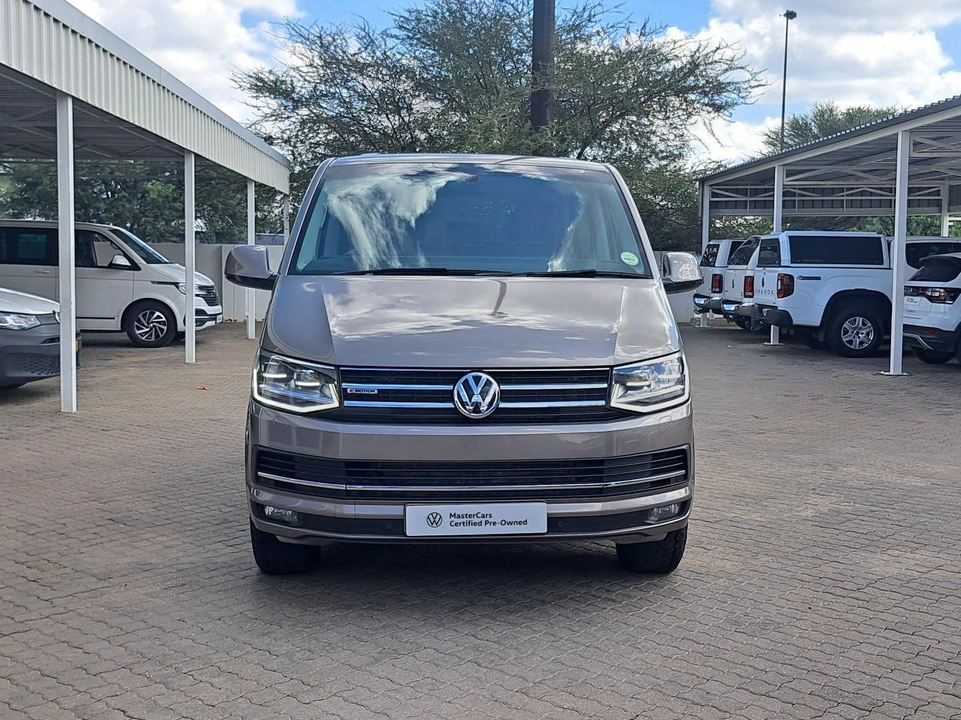 Volkswagen Caravelle in Namibia