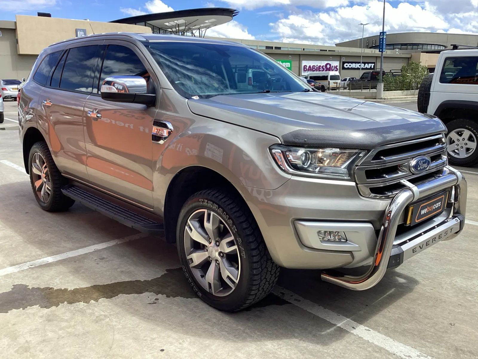 Ford Everest 3.2 TDCi XLT Auto in Namibia