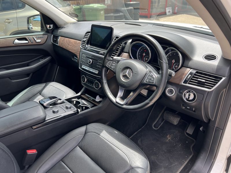 Mercedes-Benz GLE 500 V8 4MATIC in Namibia