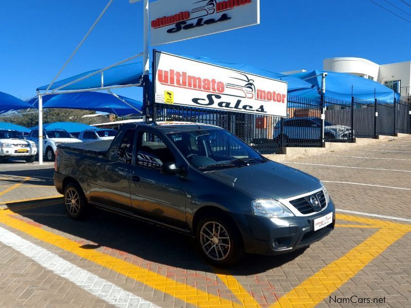 used np200 nissan