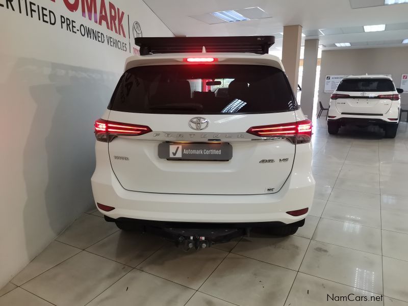 Toyota Fortuner 4.0 V6 4x4 A/t in Namibia