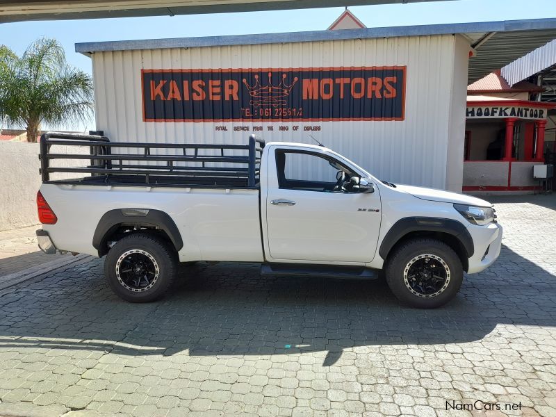 Toyota Hilux 2.8GD6 Raider S/C 2x4 in Namibia