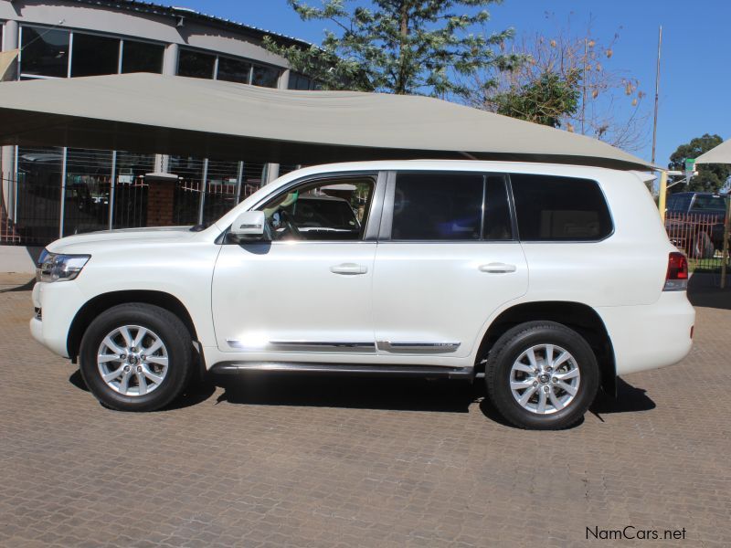 Used Toyota LANDCRUISER 200SERIES 4.5V8 DIESEL VX | 2017 LANDCRUISER ...