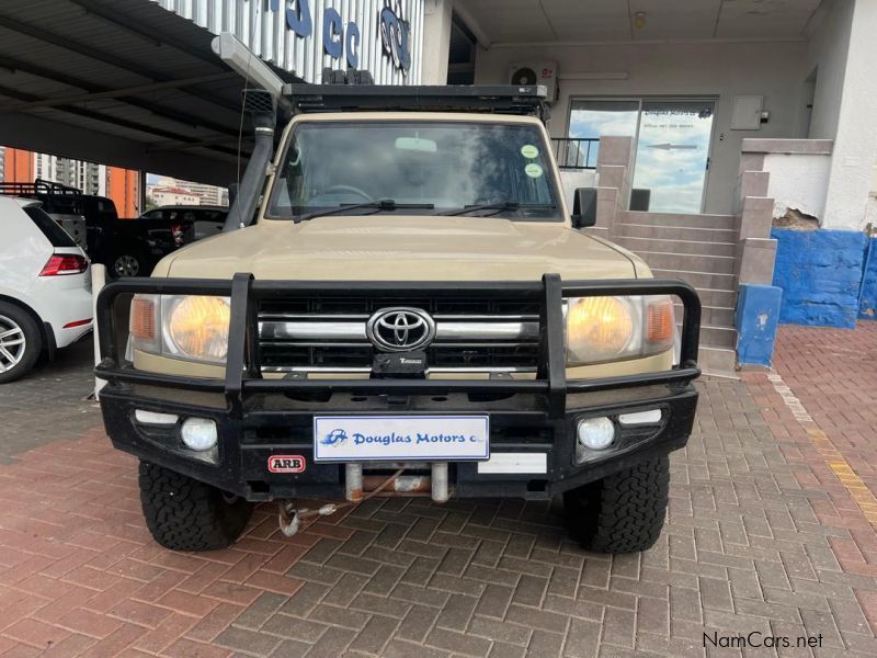 Toyota Landcruiser 79 4.2 Diesel D/C in Namibia