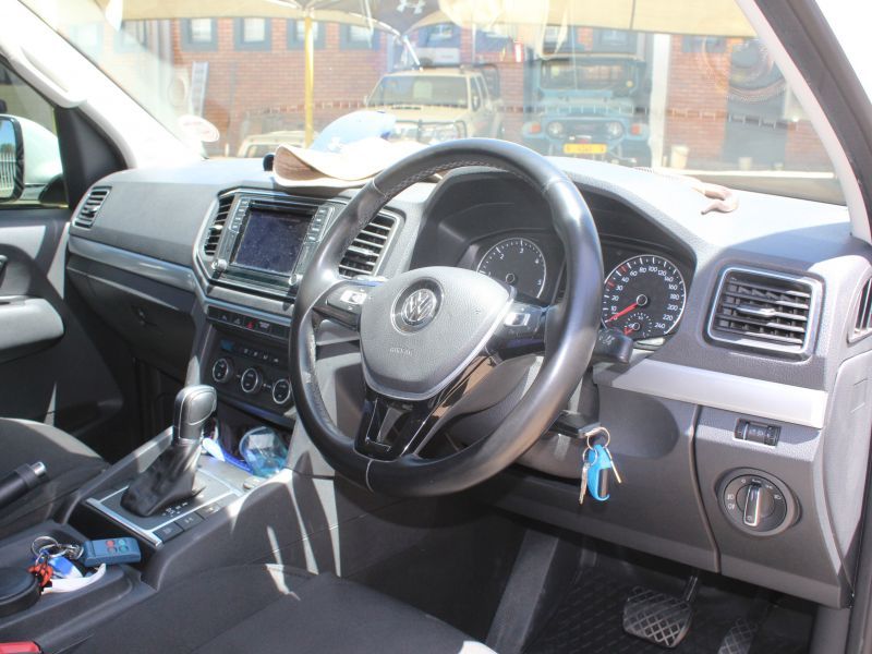 Volkswagen AMAROK 3.0 V6 TDI HILINE + D/C 4MOTION in Namibia