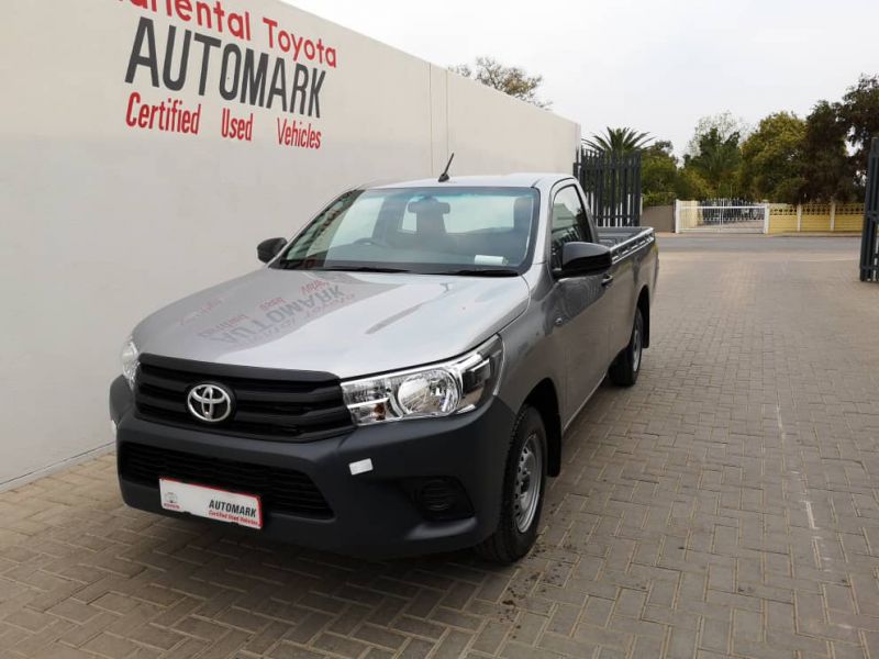 Toyota Hilux SC 2.4GD 5MT A/C in Namibia