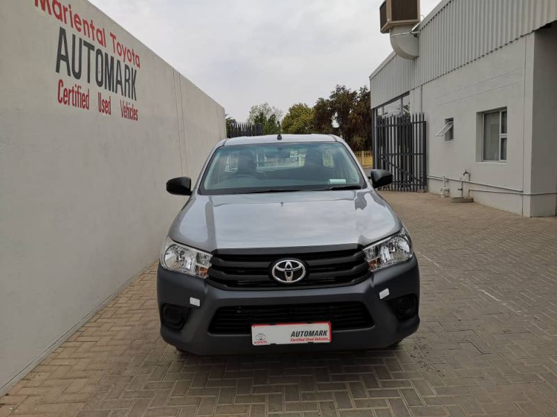 Toyota Hilux SC 2.4GD 5MT A/C in Namibia