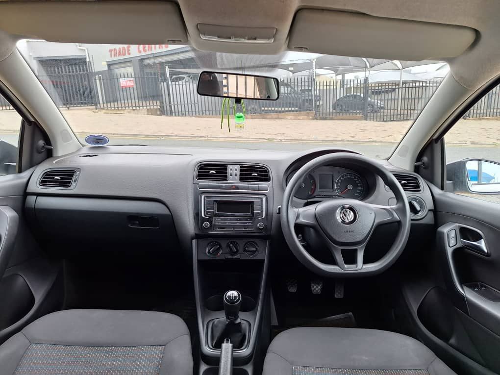 Volkswagen Polo Vivo 1.4 Trendline 5DR DEAL ASSISTANS in Namibia