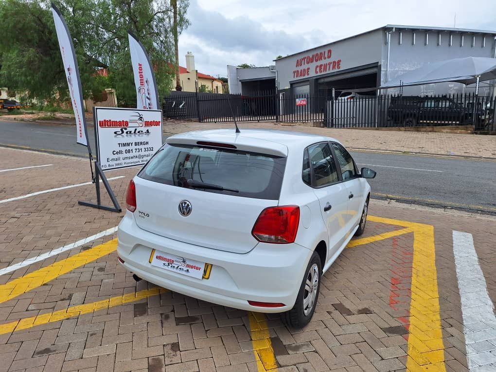 Volkswagen Polo Vivo 1.4 Trendline 5DR DEAL ASSISTANS in Namibia