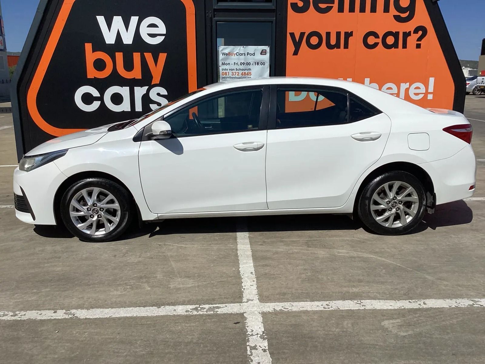 Toyota Corolla 1.6 Prestige in Namibia