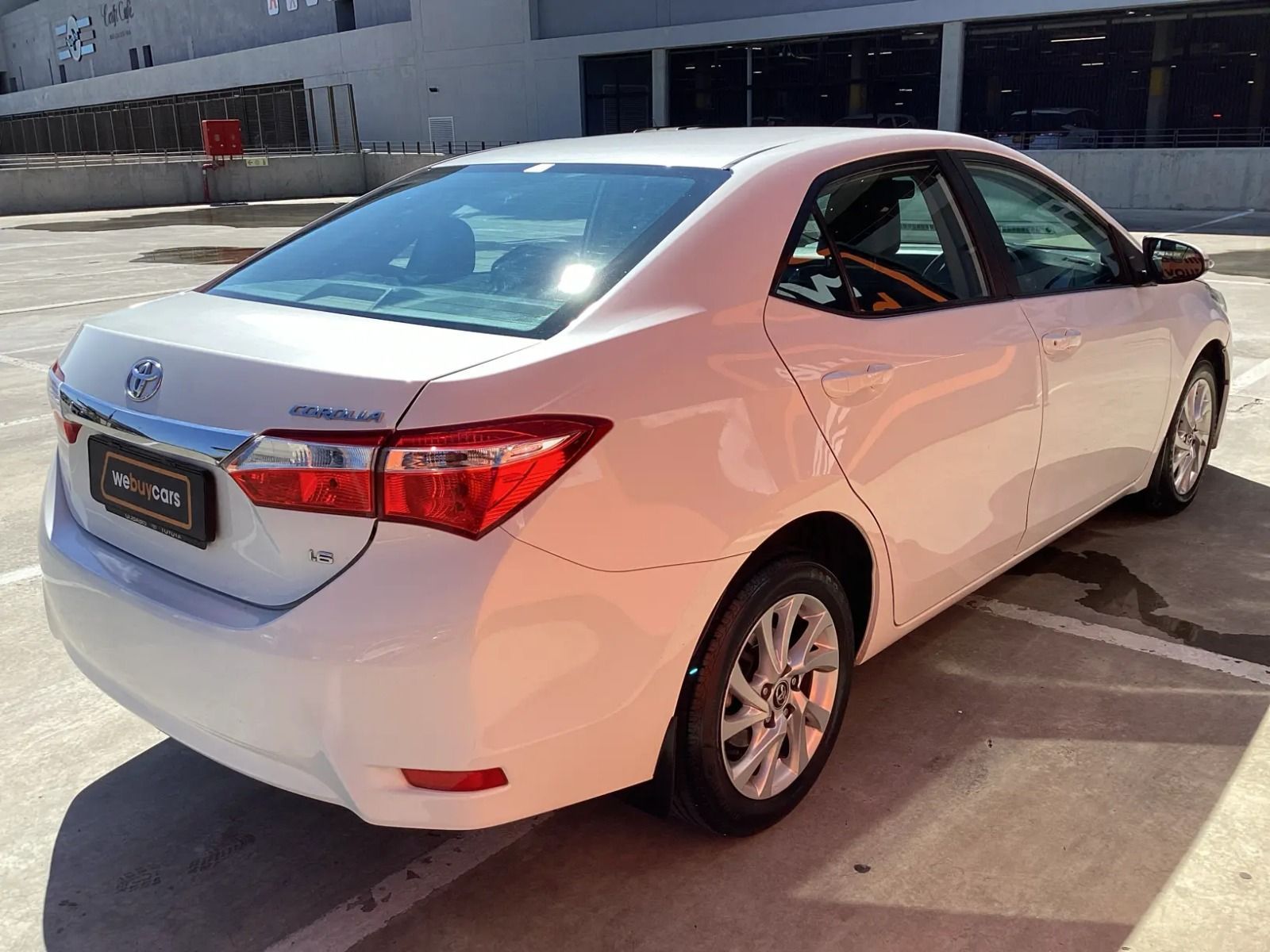 Toyota Corolla 1.6 Prestige in Namibia