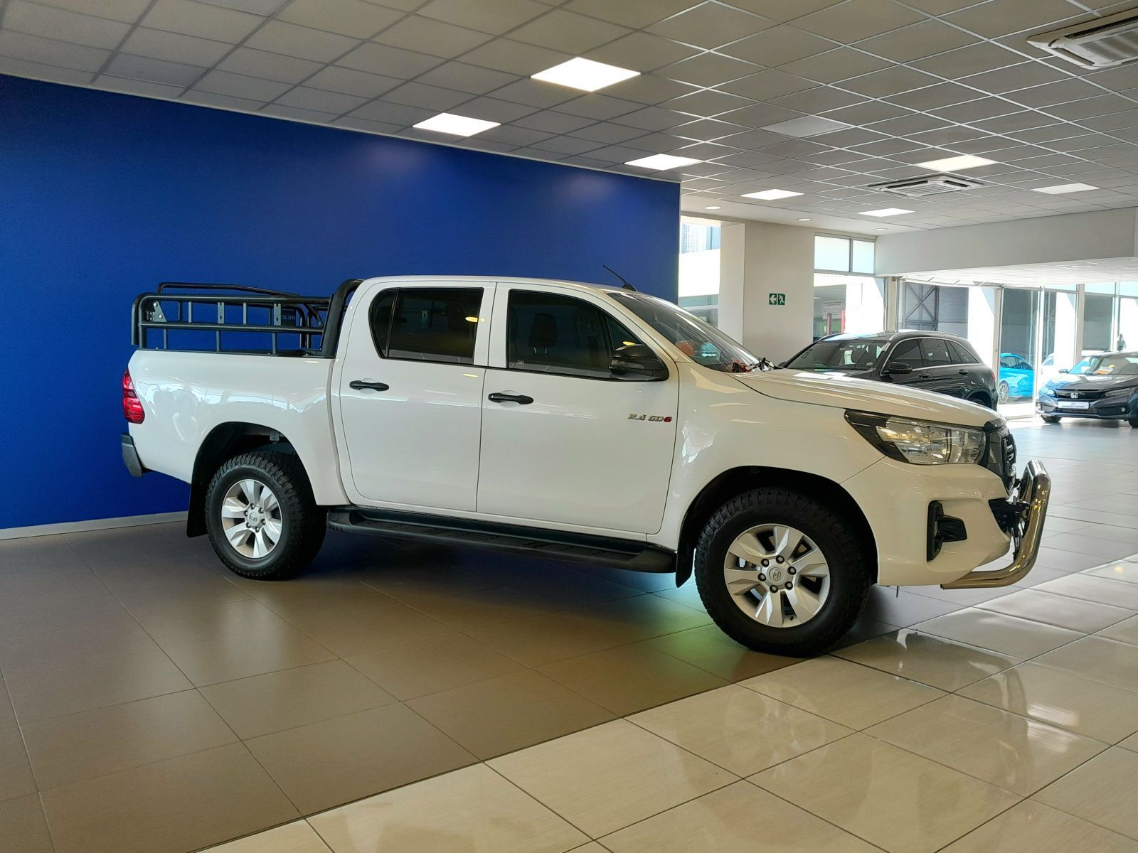 Toyota Hilux 2.4 GD-6 Automatic 4x2 SRX in Namibia