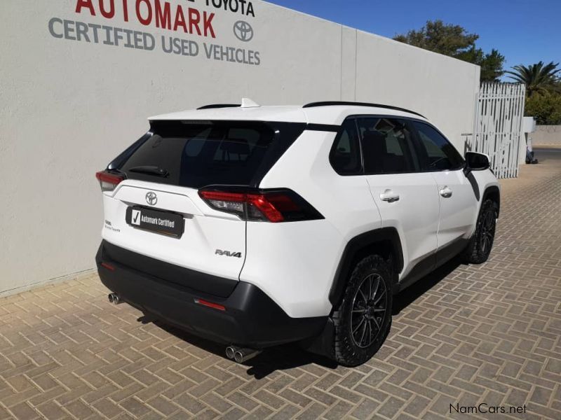 Toyota RAV4 2.0 GX CVT in Namibia