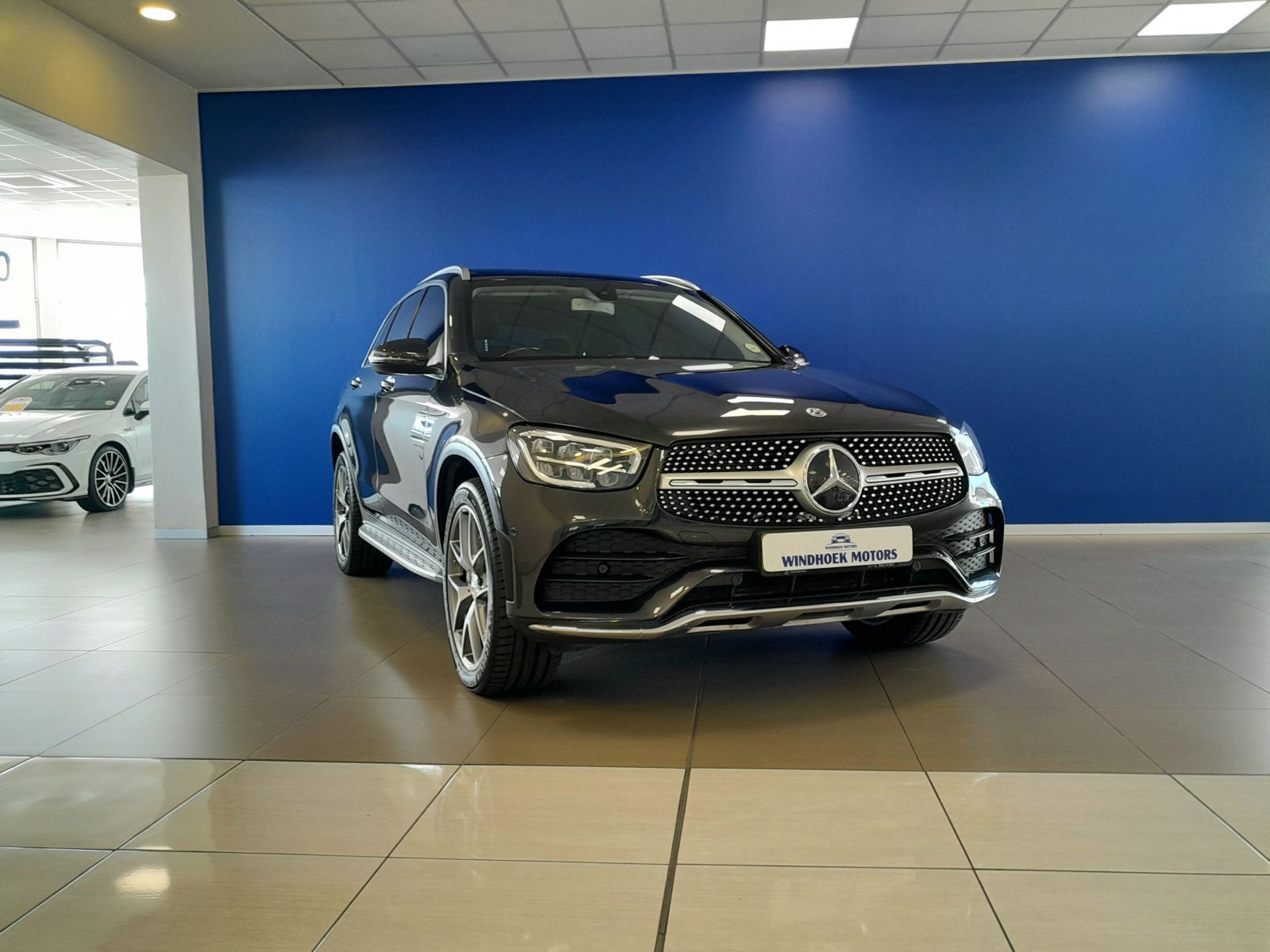 Mercedes-Benz GLC 300 4Matic AMG Line in Namibia