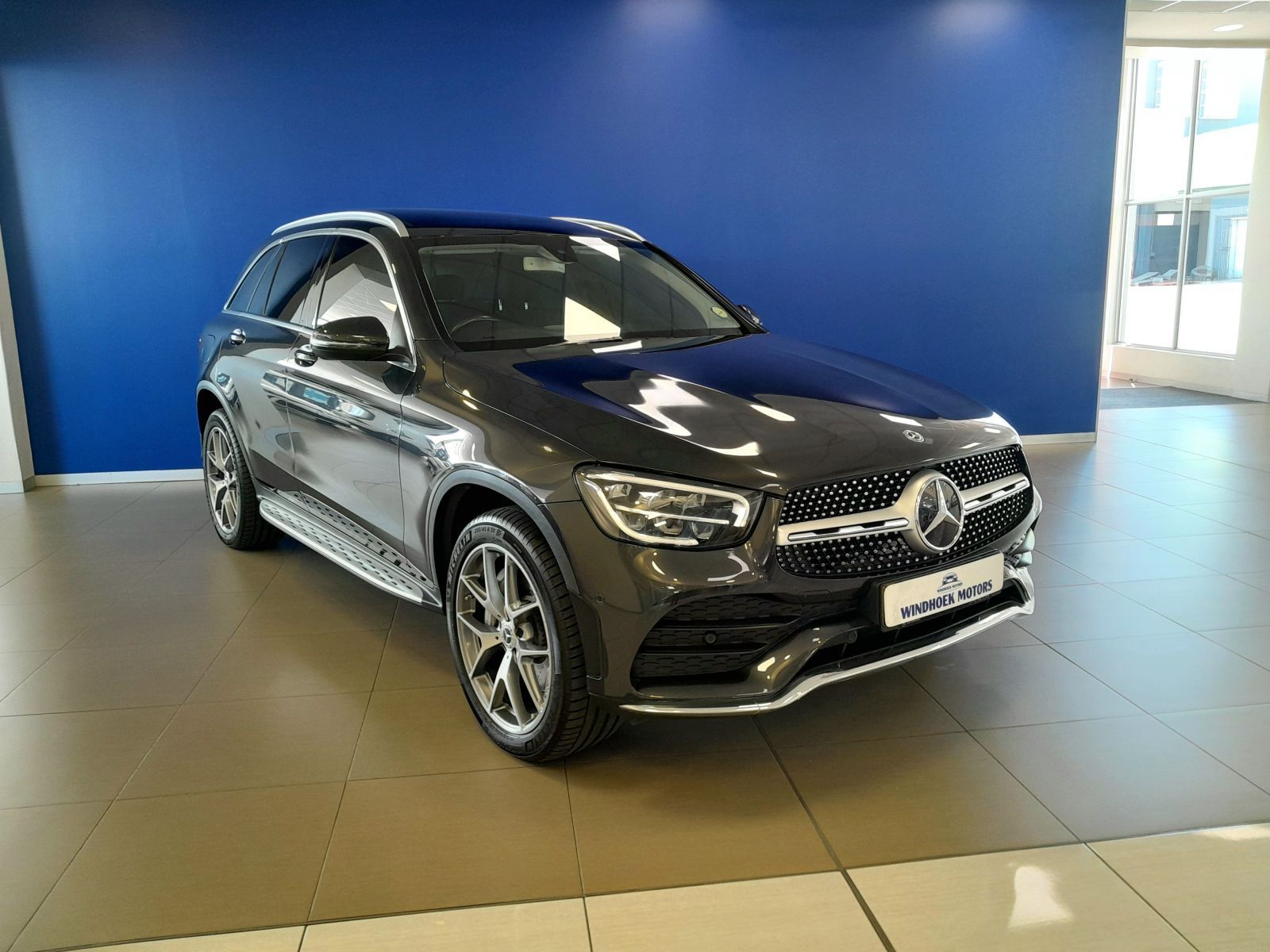 Mercedes-Benz GLC 300 4Matic AMG Line in Namibia