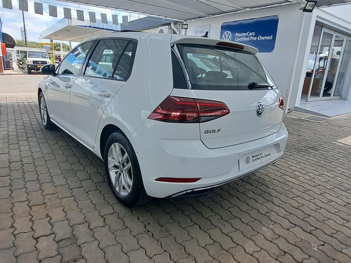 Volkswagen Golf 7 in Namibia