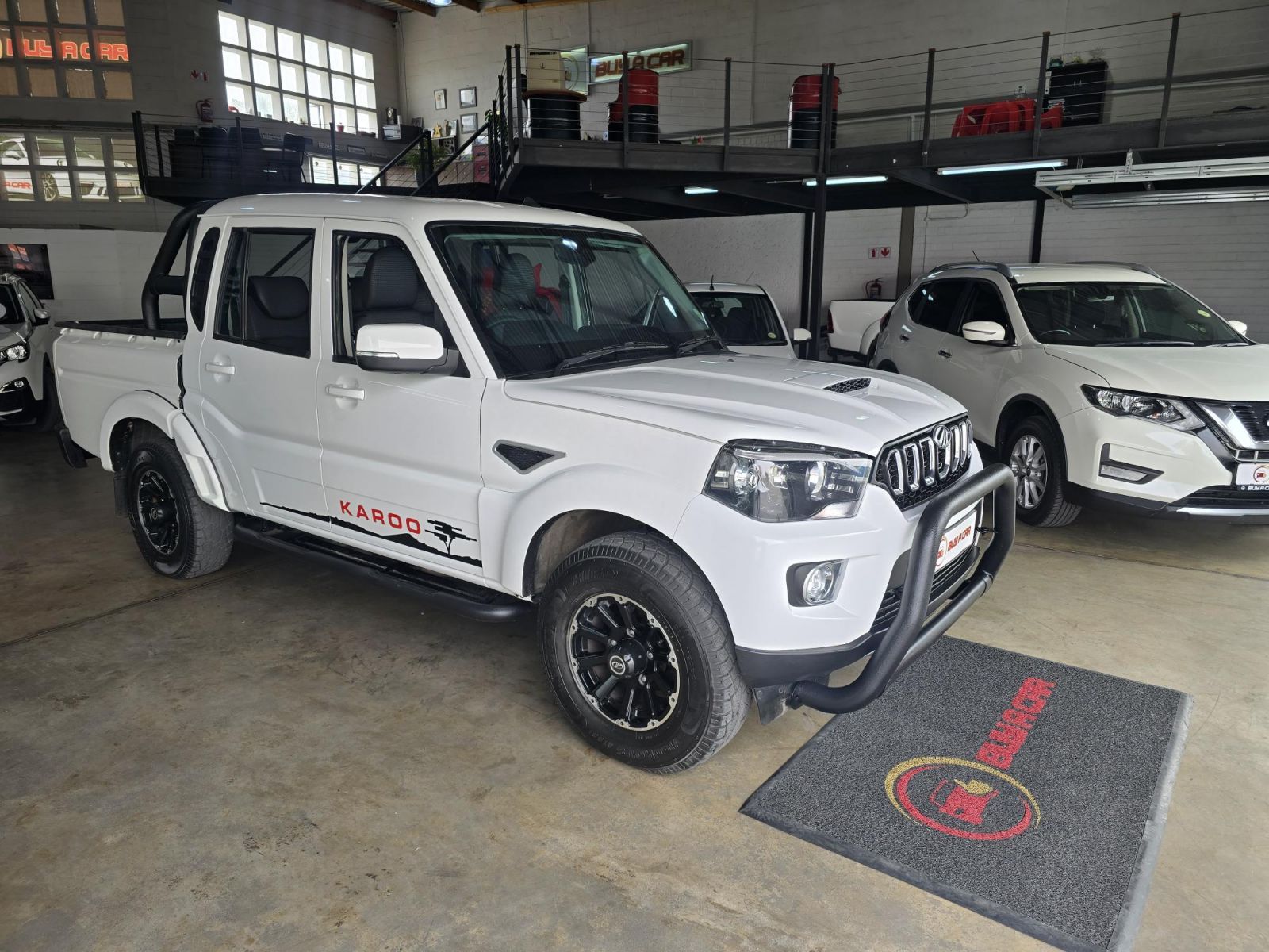 Mahindra Mahindra Mhawk S10 4x4 M/T P/U D/C 2.2 in Namibia