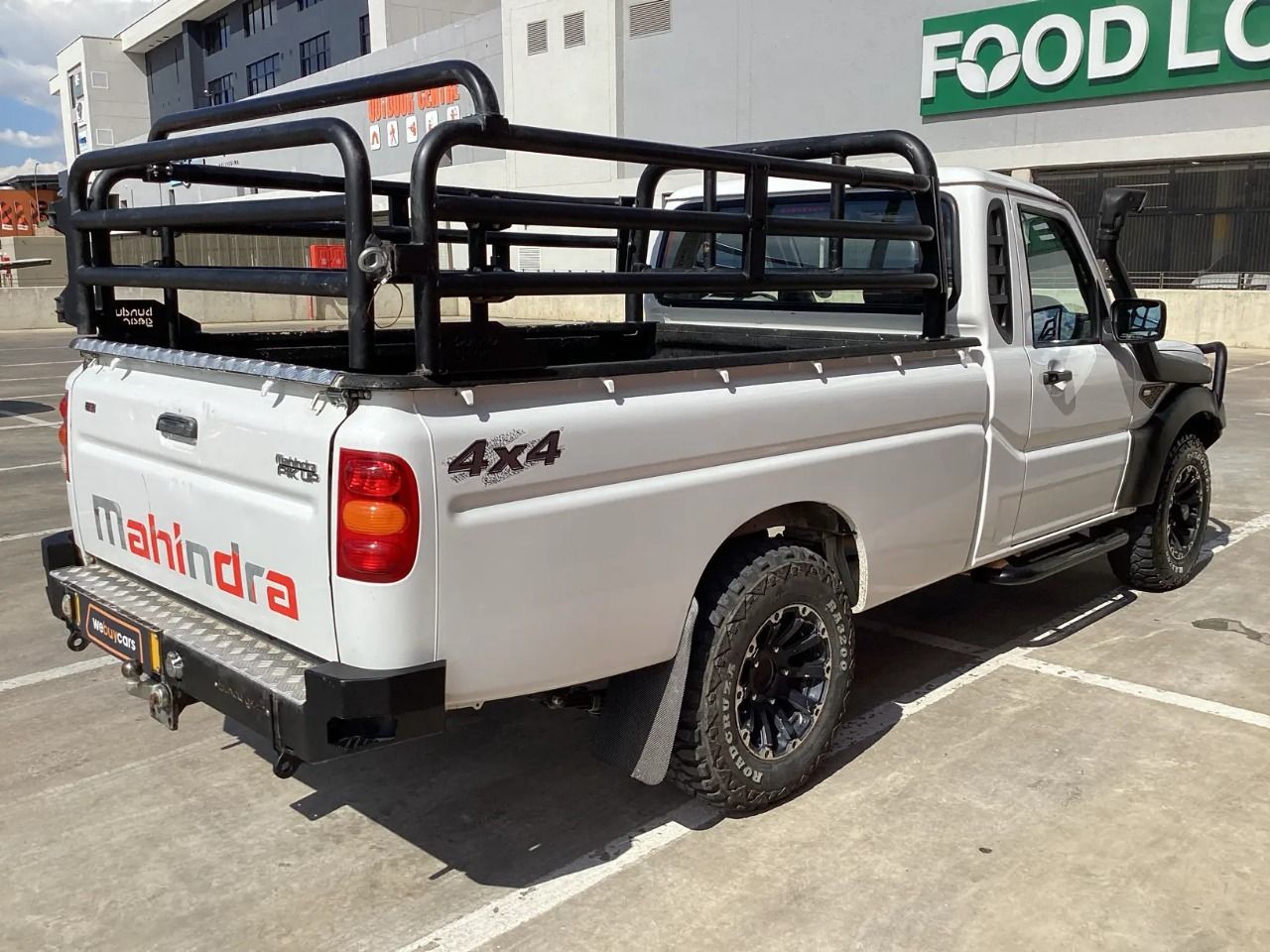 Mahindra PIK UP 2.2 Mhawk S4 4x4 Pick Up Single Cab in Namibia