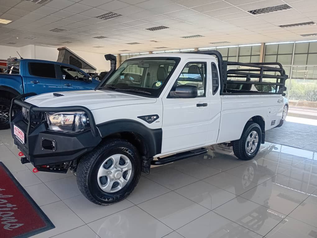 Mahindra Pik up Mhawk S4 2.2TDi S/c 4x4 in Namibia