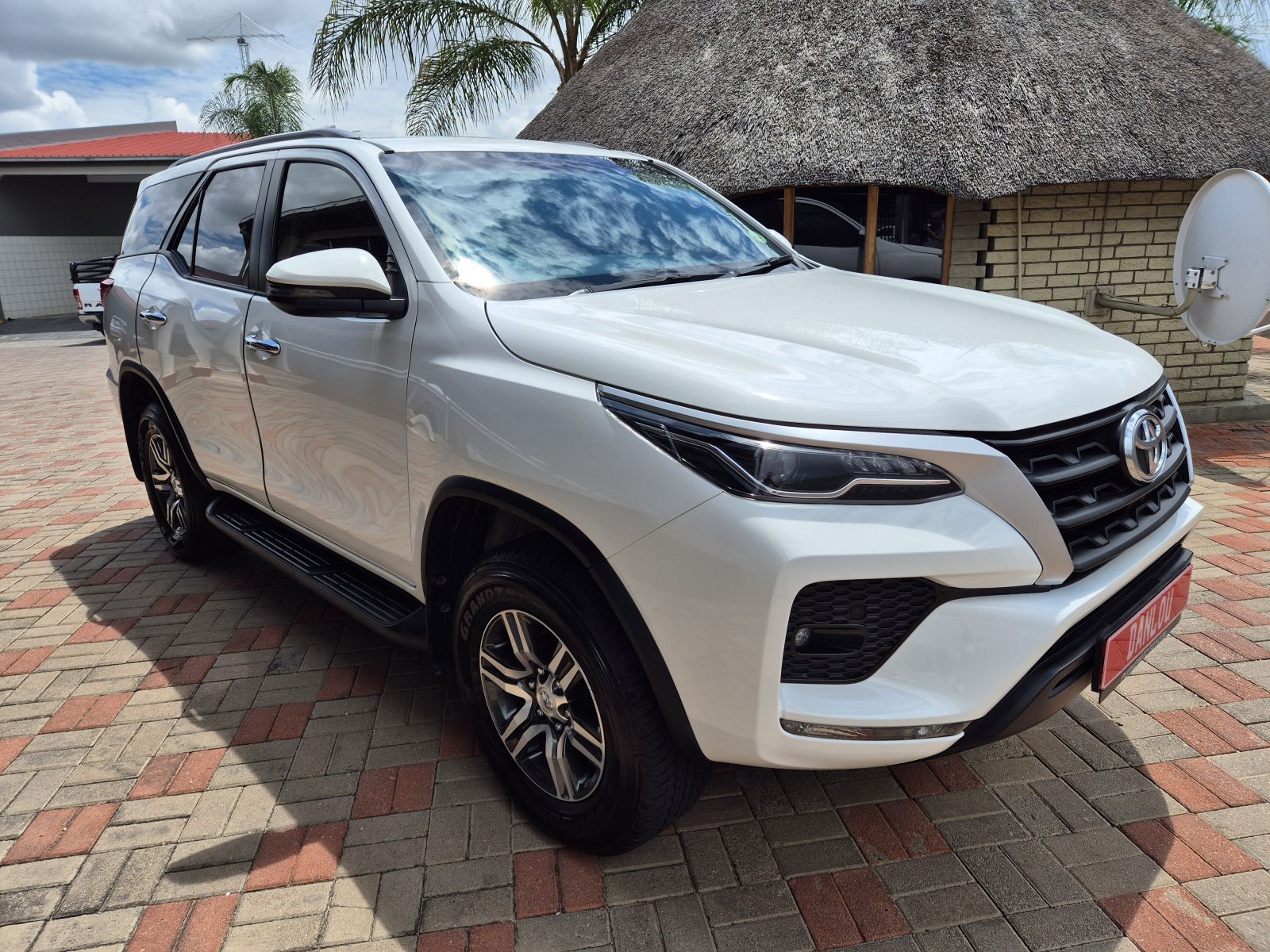 Toyota Fortuner 2.4 GD-6 4X2 Manual in Namibia