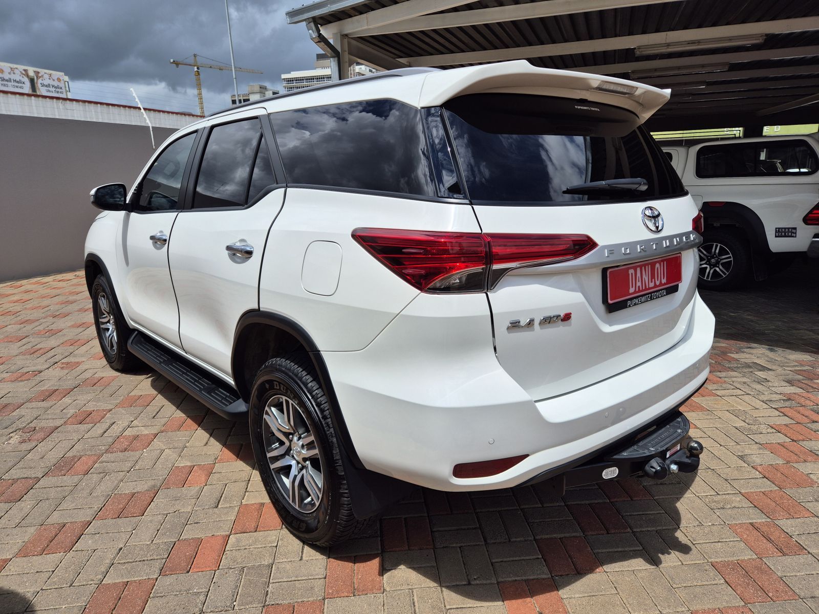 Toyota Fortuner 2.4 GD-6 4X2 Manual in Namibia