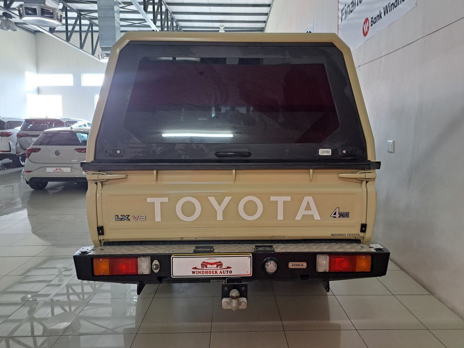 Toyota Land Cruiser 79 4.5 V8 D/C in Namibia