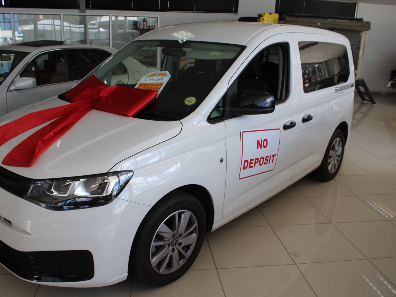 Volkswagen Caddy Kombi 7 seater 1.6i in Namibia