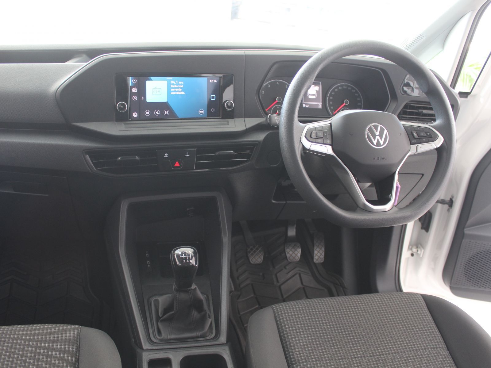 Volkswagen Caddy Kombi 7 seater 1.6i in Namibia