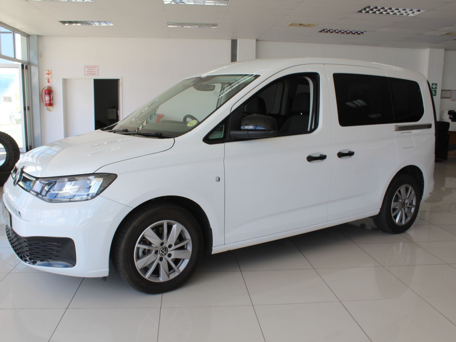 Volkswagen Caddy Kombi 7 seater 1.6i in Namibia