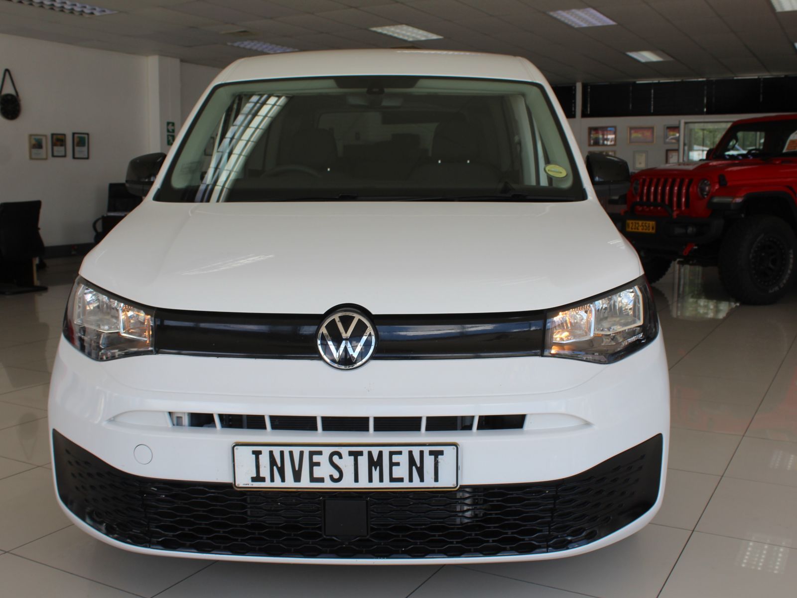 Volkswagen Caddy Kombi 7 seater 1.6i in Namibia