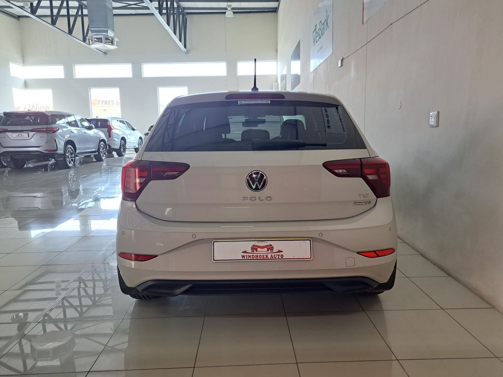 Volkswagen Polo 1.0TSi Life DSG in Namibia