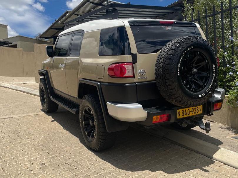 2021 Toyota FJ Cruiser photo 4