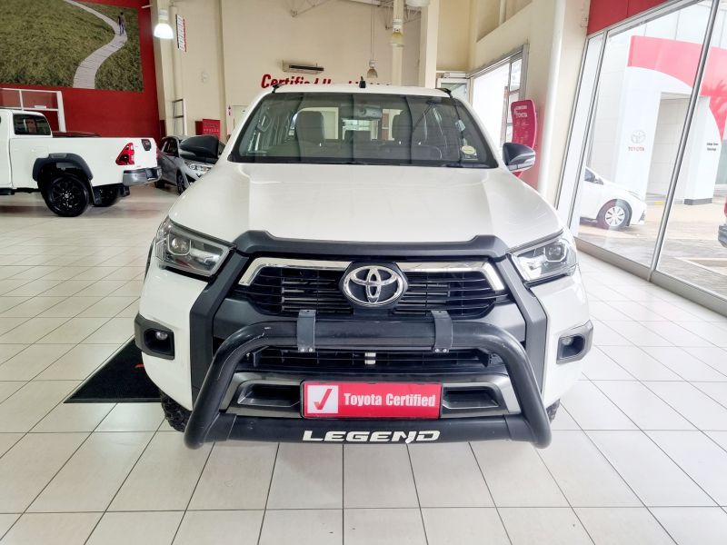 2021 Toyota Hilux photo 2