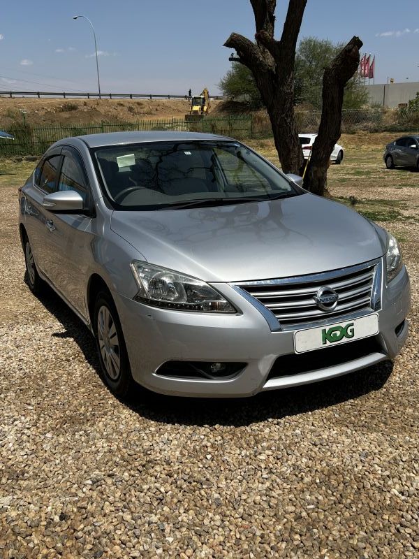 2012 Nissan Sylphy photo 3