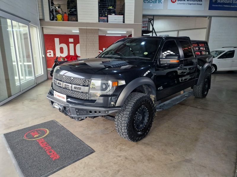 2014 Ford F-150 photo 2