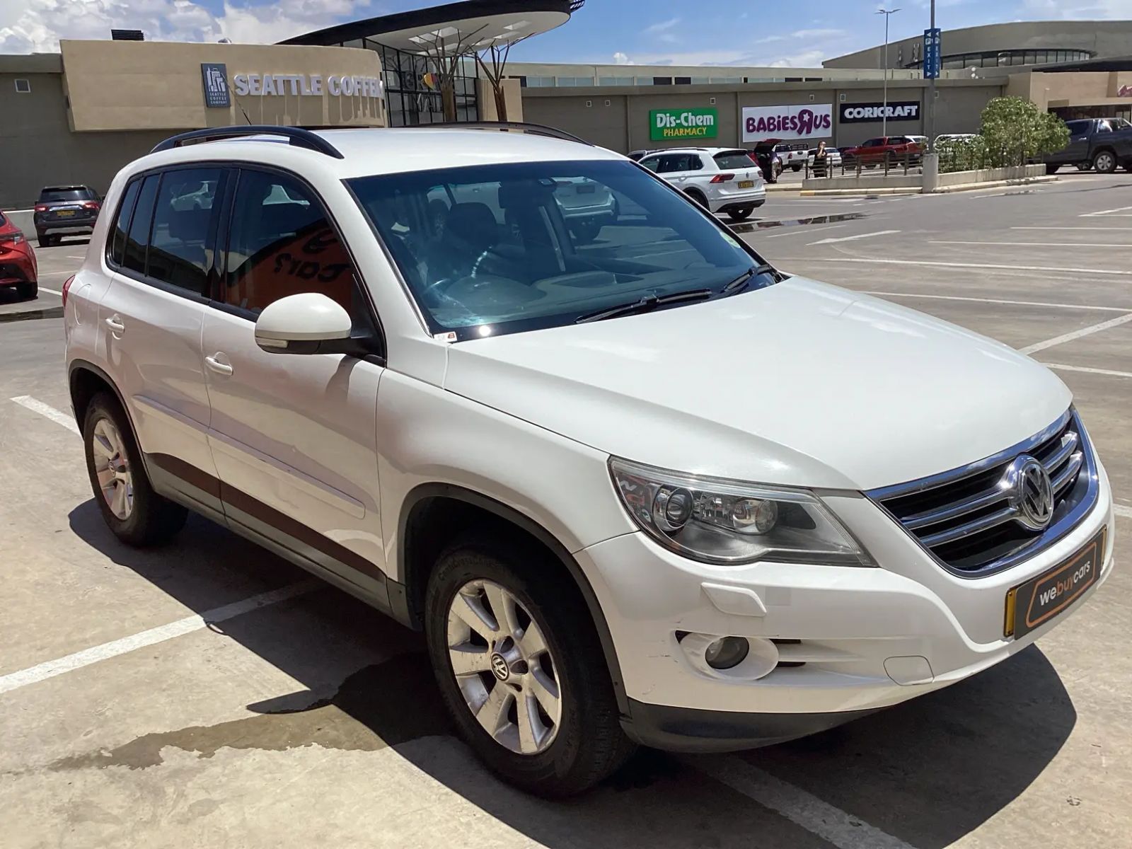 2008 Volkswagen Tiguan photo 3