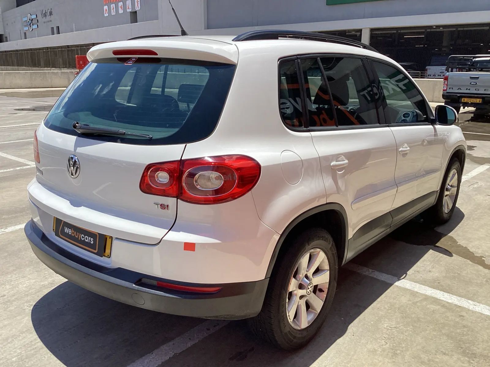 2008 Volkswagen Tiguan photo 4