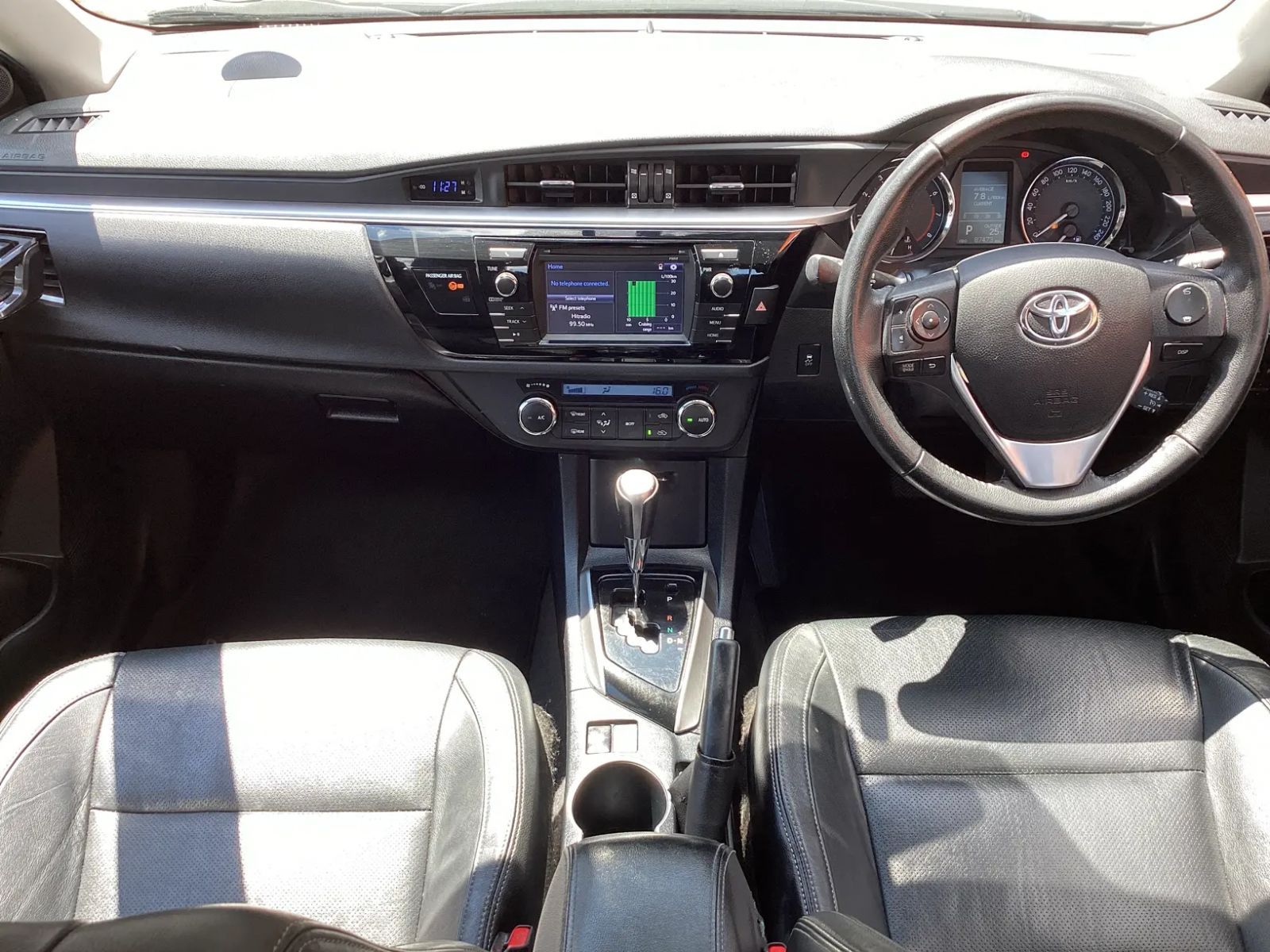 2014 Toyota Corolla photo 7