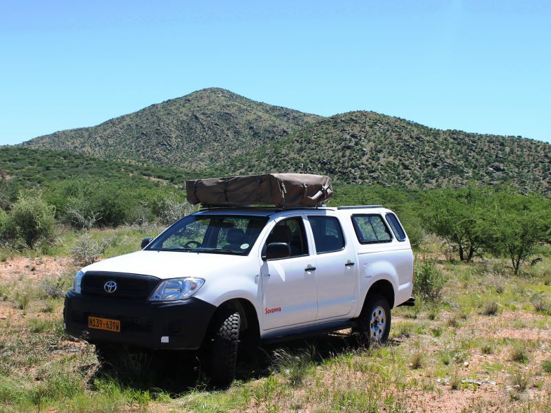 2019 Toyota Hilux Double Cab 4x4 Hilux or Ford photo 4