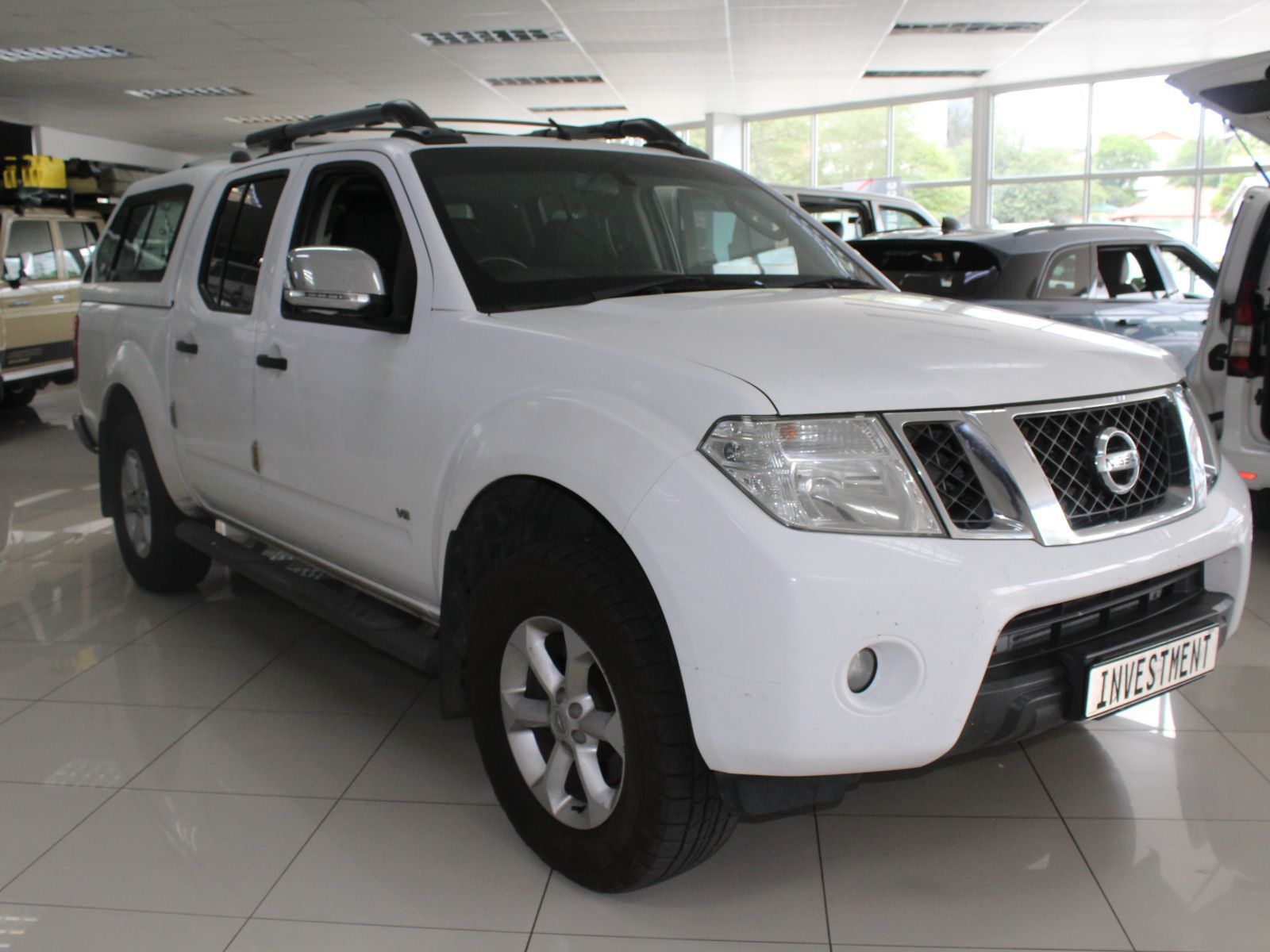 2014 Nissan Navara photo 1